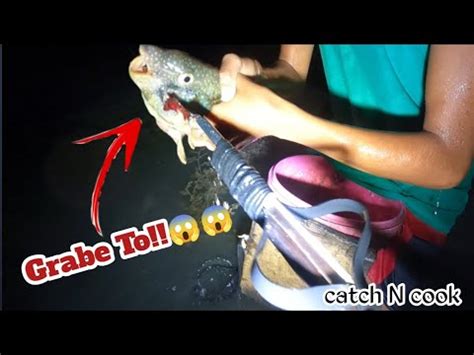 napasigaw sa laki ng titi